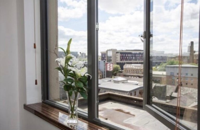 Only £160 Per Month 1 Bedroom Studio Flat Bills Included (Bradford