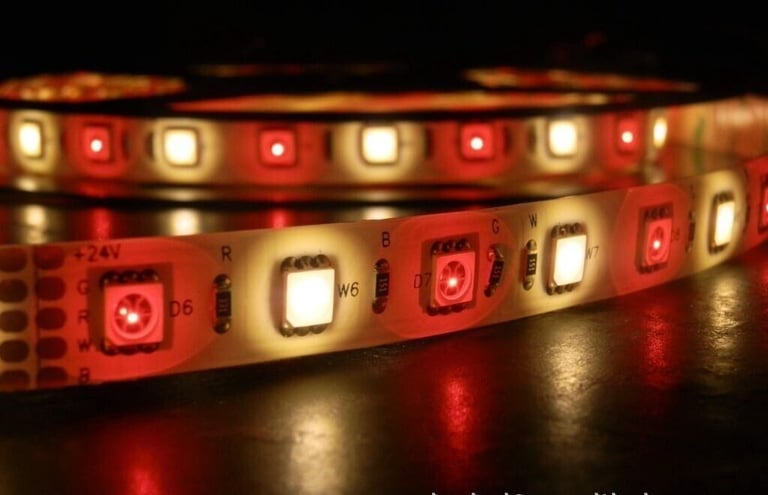 12V 5 Meters RGBW LED Strip Light + Remote Control + Power Supply, Multiple Colours