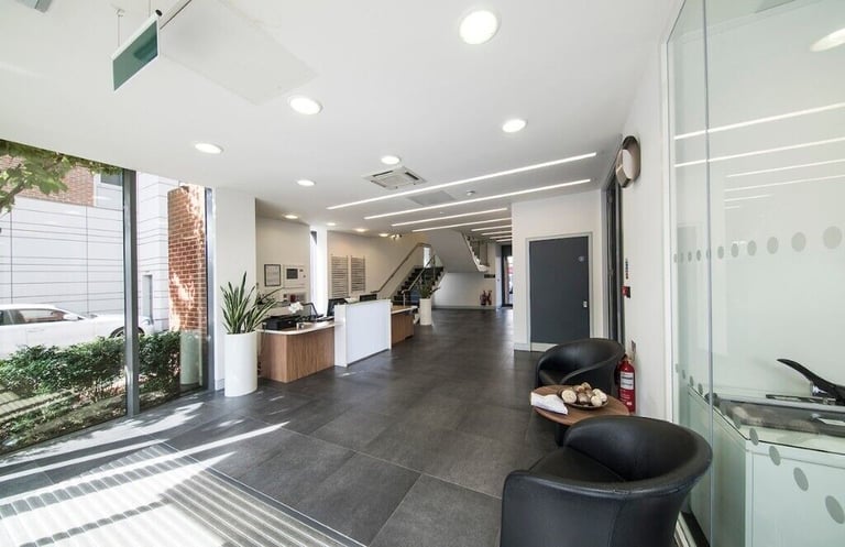 Maidenhead  – SL6 1BU, Your business presence in Regus Station
