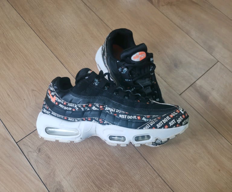 Air max sales 95 liverpool
