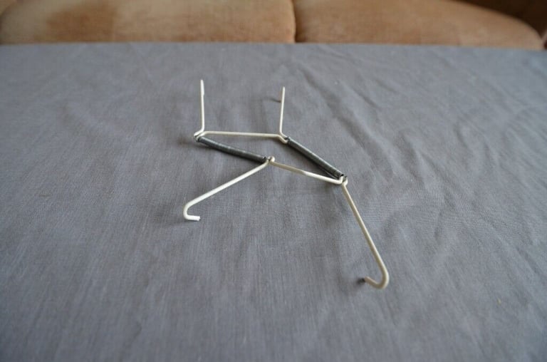  HERO'S OF THE SKY PLATES NUMBERS 1 TO 6 of 12 ALL 12 £80