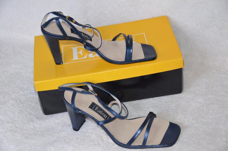 'Sasha' by EATON, made in the Bally factory here in the UK.  Plus other models, all 4 1/2.