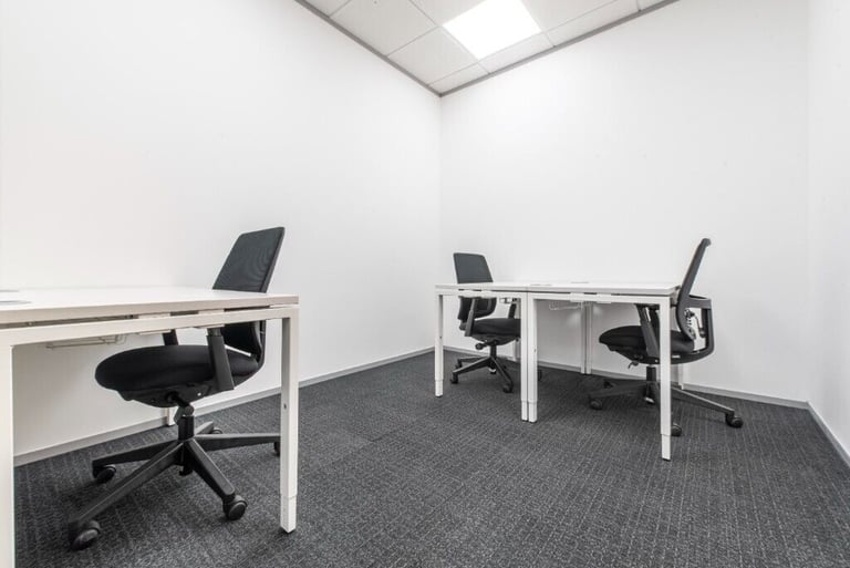 Oxford - OX4 4GP, 2 Desk serviced office to rent at Oxford Science Park