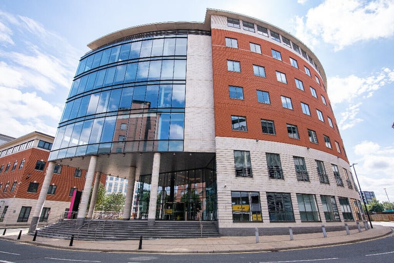 Leeds - LS1 4AP, Flexible office memberships in Regus Wellington Place