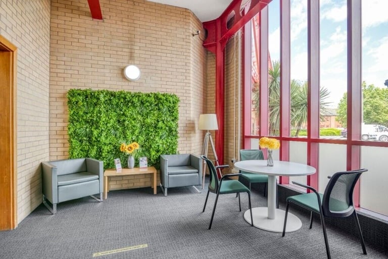 York - YO30 4XL, 1 Desk serviced office to rent at Tower Court 
