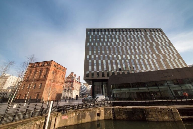 Liverpool - L3 1BP, Furnished open plan office space for 15 desk at 1 Mann Island