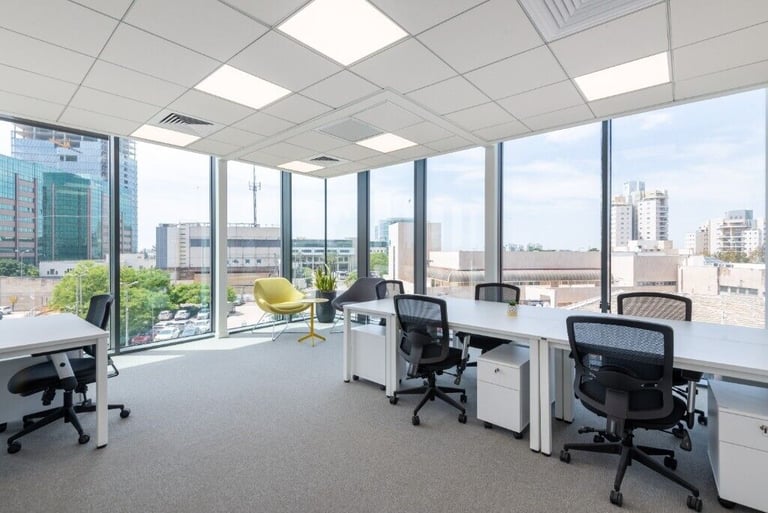 Birmingham – B1 1RS, Beautifully designed open plan office space for 15 people in Spaces The Mailbox