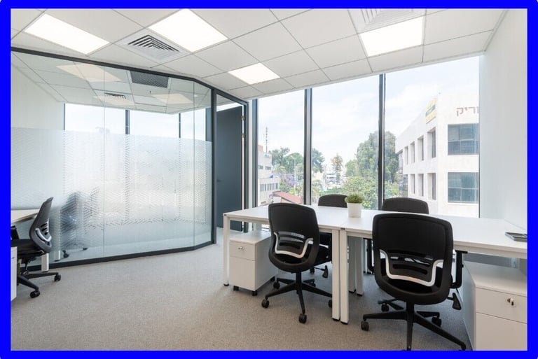 Slough - SL1 1FQ, Open plan office for 15 people at Spaces The Porter Building