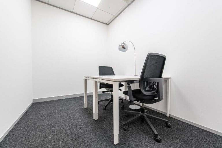 Oxford - OX4 4GP, 2 Desk serviced office to rent at Oxford Science Park