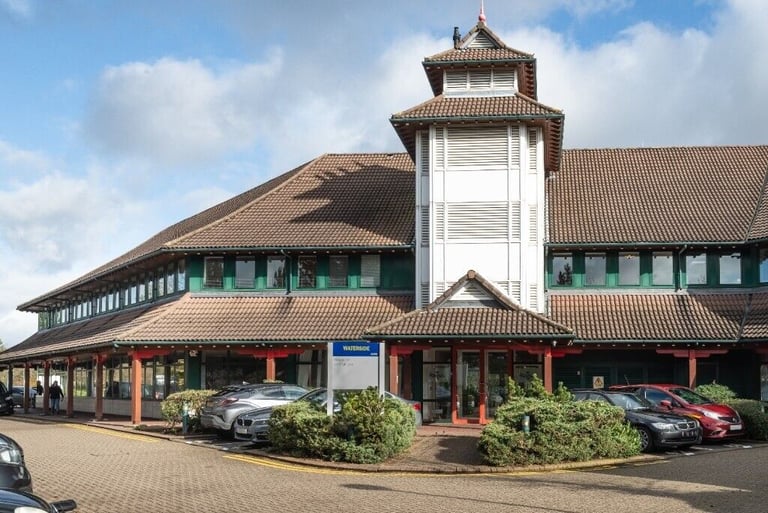 Birmingham - B37 7YN, Modern furnished membership Co-working office space at Birmingham NEC/Airport