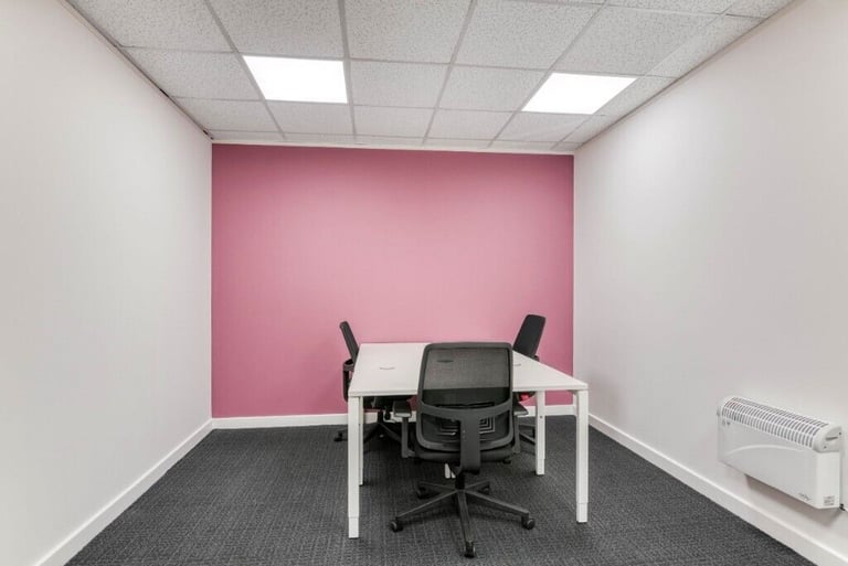 York - YO30 4XL, 1 Desk serviced office to rent at Tower Court 