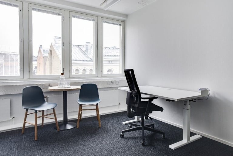 Glasgow - G2 4JR, Your private office 2 desks to rent at Spaces Charing Cross