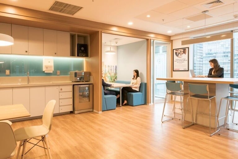 Manchester - M2 4WQ, Co-working 322 sqft serviced office to rent at 82 King Street