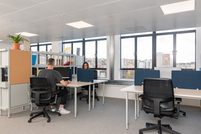 Bristol - BS1 2NB, Flexible workspace memberships in Spaces Castle Park