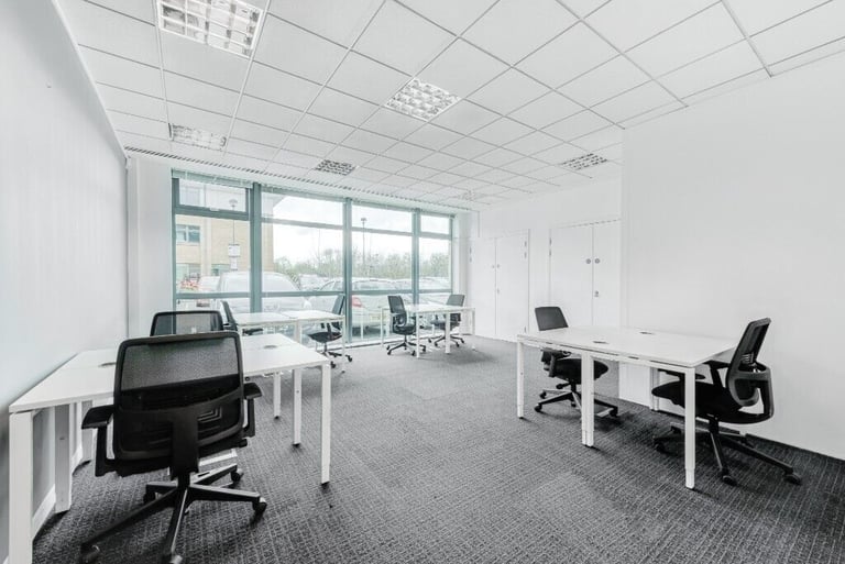 Windsor - SL4 1TX, Furnished private office space for up to 10 desks at 59-60 Thames Street