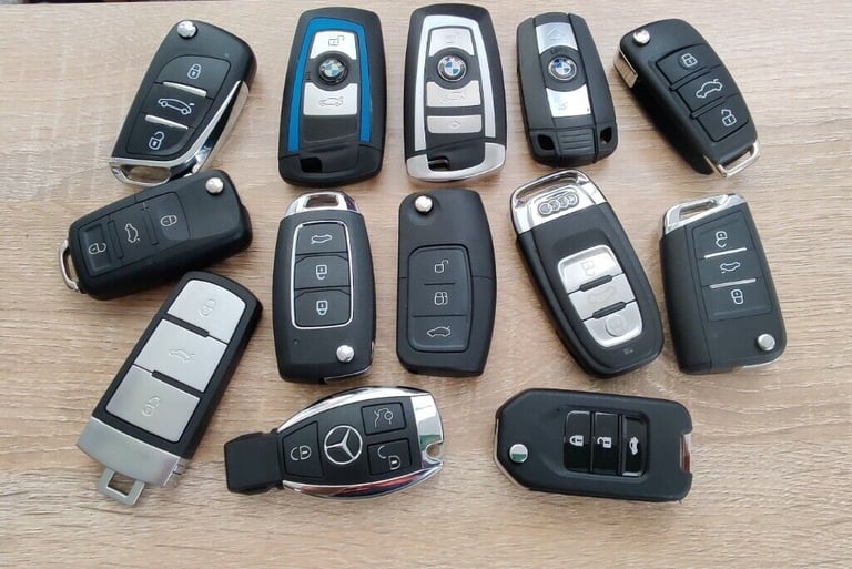 image for CAR KEY PROGRAMMING BMW MERCEDES FORD AUDI VW AND OTHER / AUTOLOCKSMITH