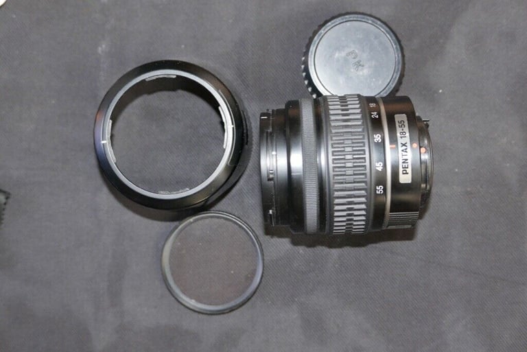 VINTAGE PENTAX 18-55 ZOOM LENS. Excellent condition.