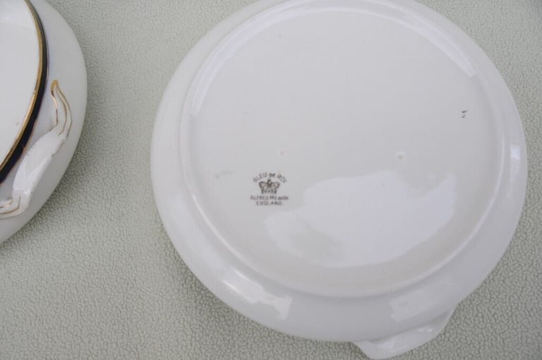 Two Large Circular Victorian Alfred Meakin Pottery Bleu de Roi Serving Dishes Gilded White With Blue