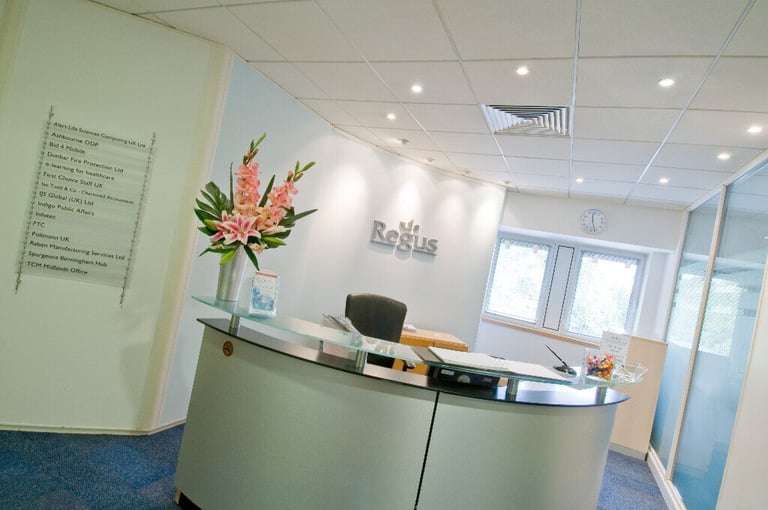 Birmingham - B37 7YN, Unlimited office access in Regus Birmingham NEC/Airport