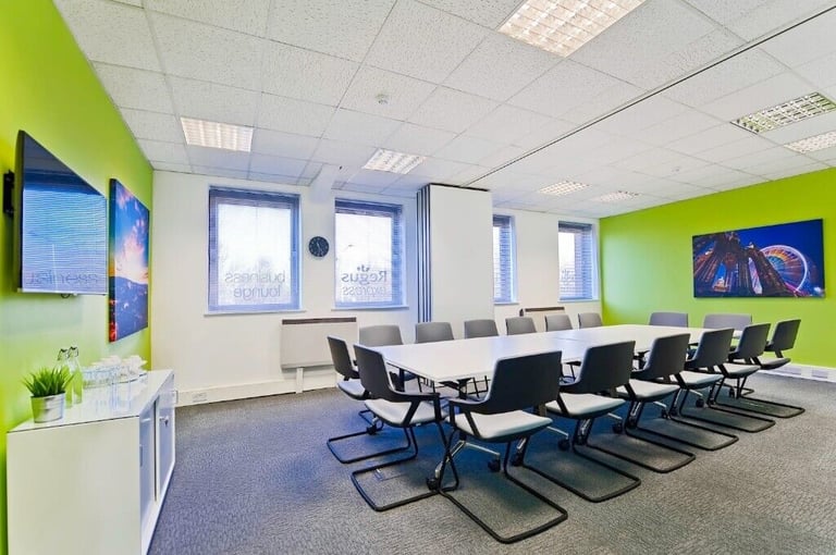 Edinburgh - EH15 3RD, 5 Work station private office to rent at Fort Kinnaird 