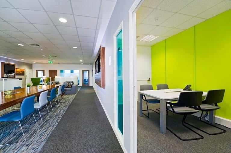 Edinburgh - EH15 3RD, 5 Work station private office to rent at Fort Kinnaird 