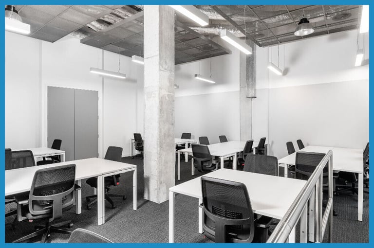 London - EC1V 1AW, All-inclusive access to coworking space in Regus Old Street