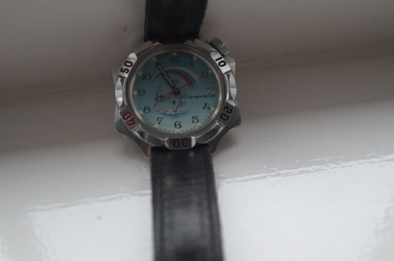 Wostok Admiralskie manual wind mechanical wristwatch -  Russia - Vintage- Quirky case