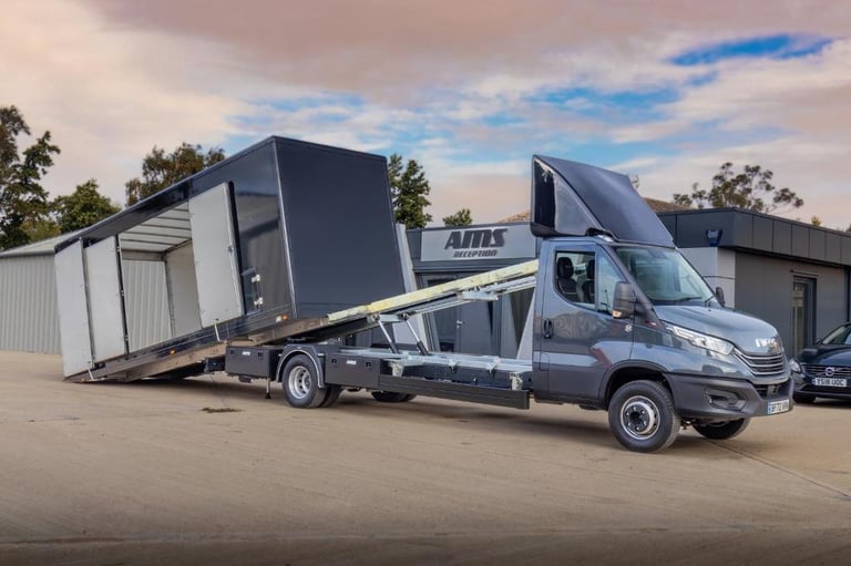 IVECO DAILY 3.0 180BHP ENCLOSED TILT AND SLIDE RECOVERY TRUCK CAR