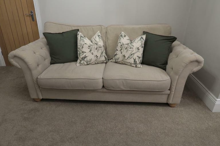 Sofaworks Ellen 3 Seater Soft In Excellent Condition