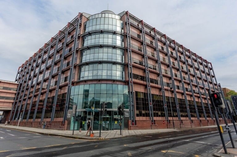 Glasgow - G2 4JR, Your private office 3 desks to rent at Spaces Charing Cross