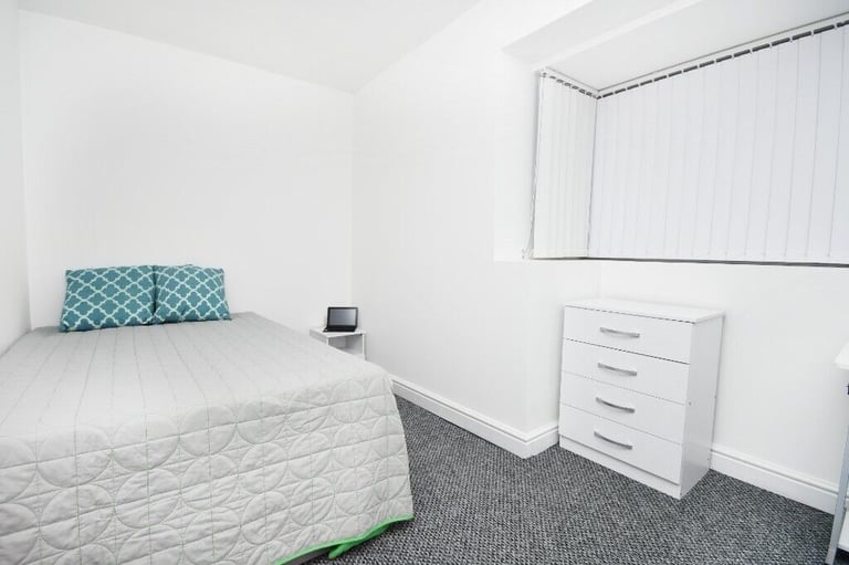 Superb 4 bed HMO in Stoke Immaculate Throughout Perfect For Students Net Returns 33.28% PA