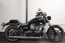TRIUMPH SPEEDMASTER 865 ** Ready To Go - One Owner - Very Low Mileage **