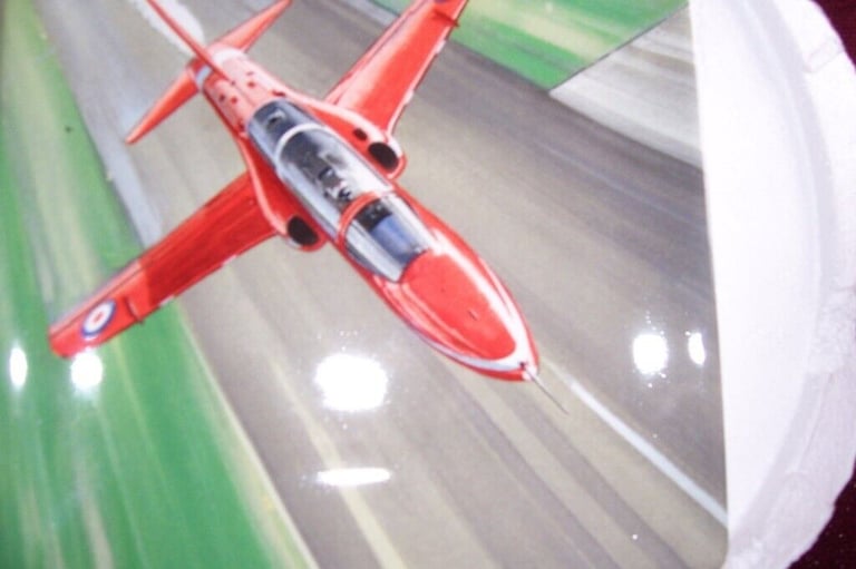 Red Arrows RED ONE Davenport Pottery Certificate of Autfienticity.