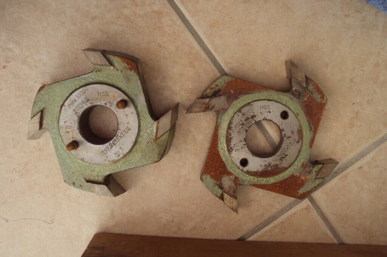 Wadkin 4 cutter heads - planing heads in box
