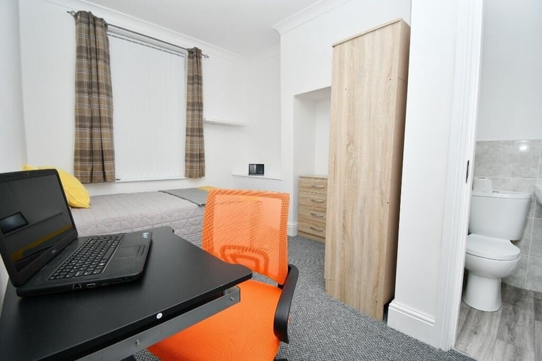 HIGH SPEC 5 BED 5 BATH HMO FOR SALE BARROW-IN-FURNESS