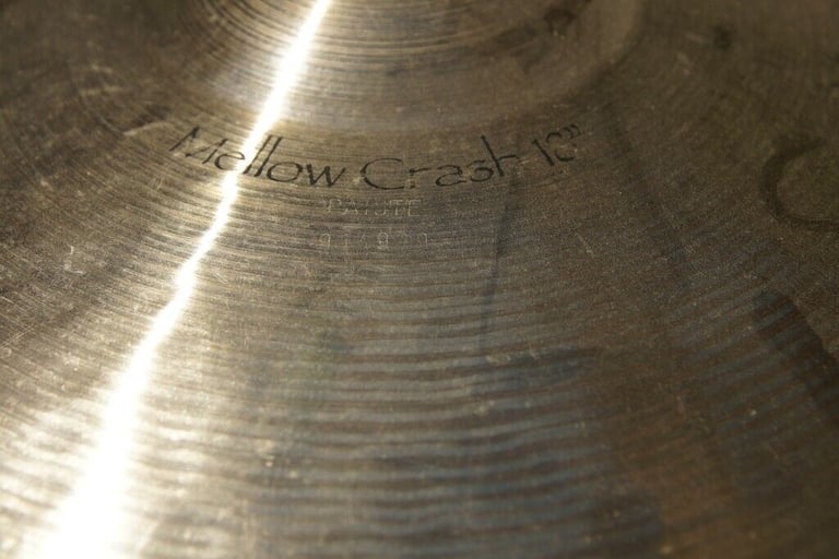 Paiste Signature 18 inch mellow Crash cymbal - '89 - 1315g - Vintage