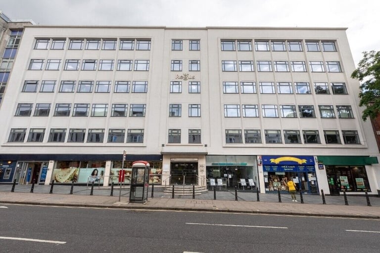 Brighton - BN1 3XF, Modern customizable office available to rent at Queensberry House