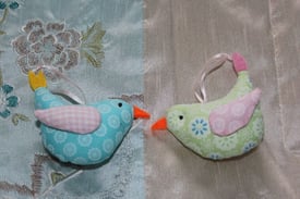 Decorations Two New Shabby Chic Fabric Birds 