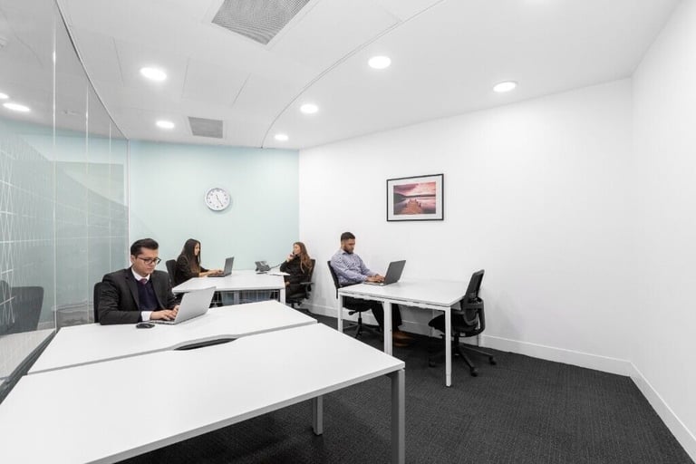London – EC3A 8BF, Open plan office space for 10 people in Signature St Mary Axe 28th & 29th Floors