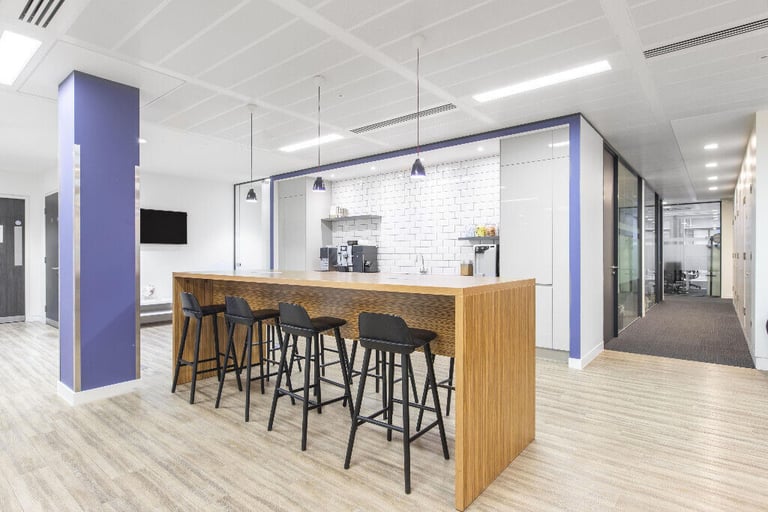 London - EC3A 8AA, All-inclusive access to coworking space in Liverpool Street St Mary's Axe