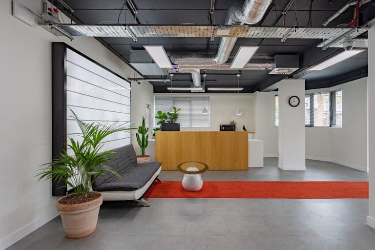 Teddington - TW11 0JR, Open plan office space for 10 people at Spaces Teddington