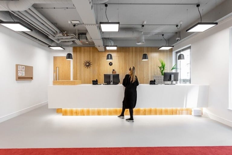 EC4N 6NP - London, 4ws serviced office to rent at Spaces Cannon Street Station