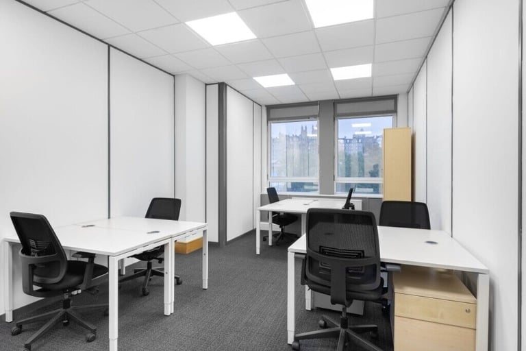Edinburgh - EH2 2ER, Open plan 5381 sqft serviced office to rent at Princes Street