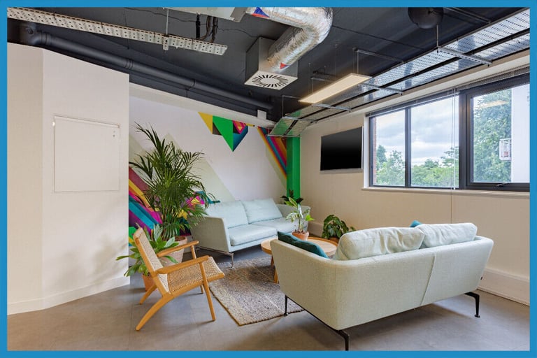 London - TW11 0JR, All-inclusive access to Spaces Teddington