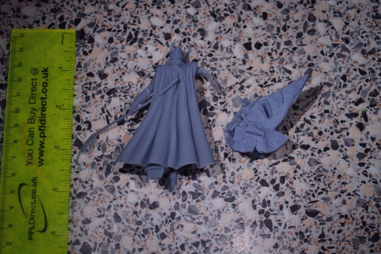 Loki 3D printed resin model second, arm failed to print.... :-(