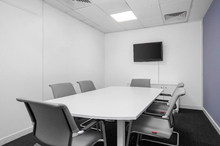 Brentwood - CM13 3FR, 5 Desk private office available at Jubilee House
