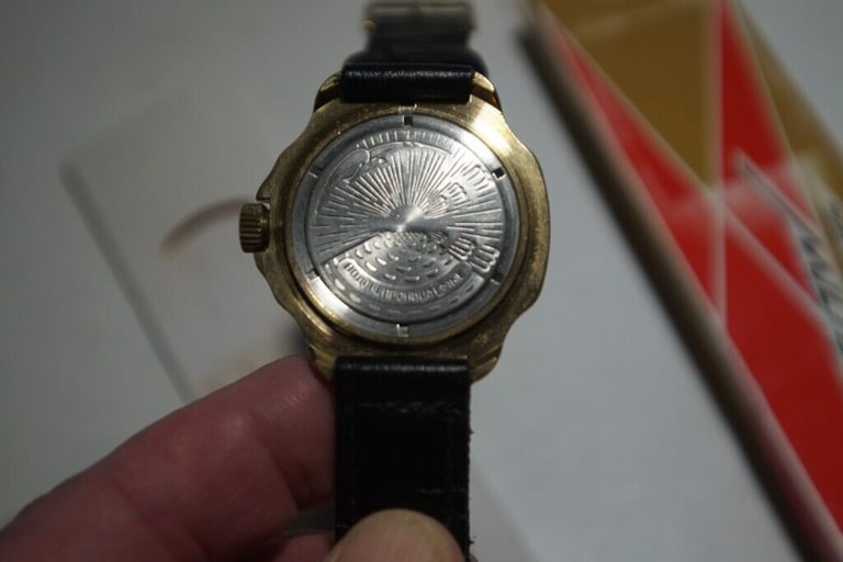 Vostok Komandirskie manual wind mechanical wristwatch - New old stock - '98