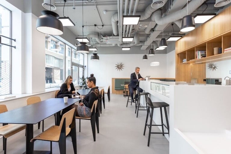 EC4N 6NP - London, 4ws serviced office to rent at Spaces Cannon Street Station