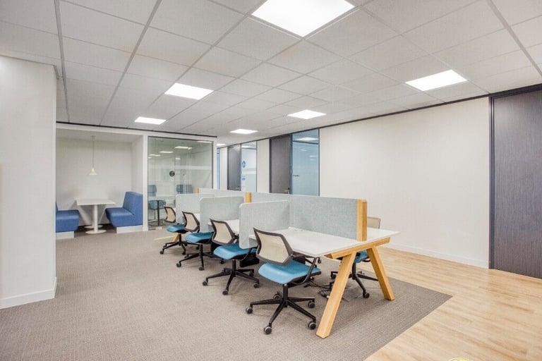 Liverpool - L2 1TS, Serviced office to rent at Merchants Court