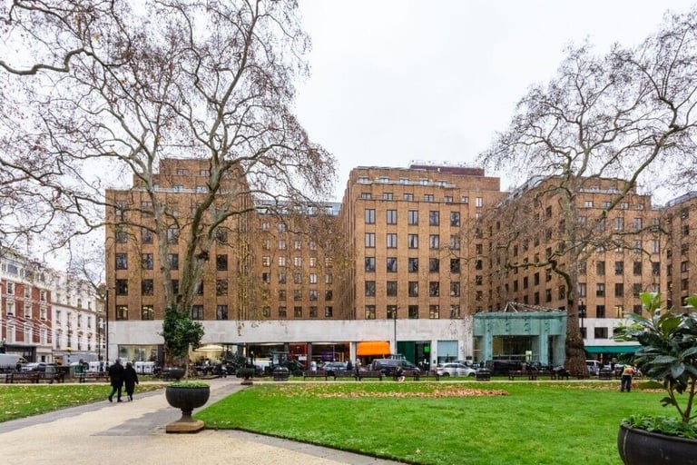 London - W1J 6BD, 2 Desk private office available at Berkeley Square House
